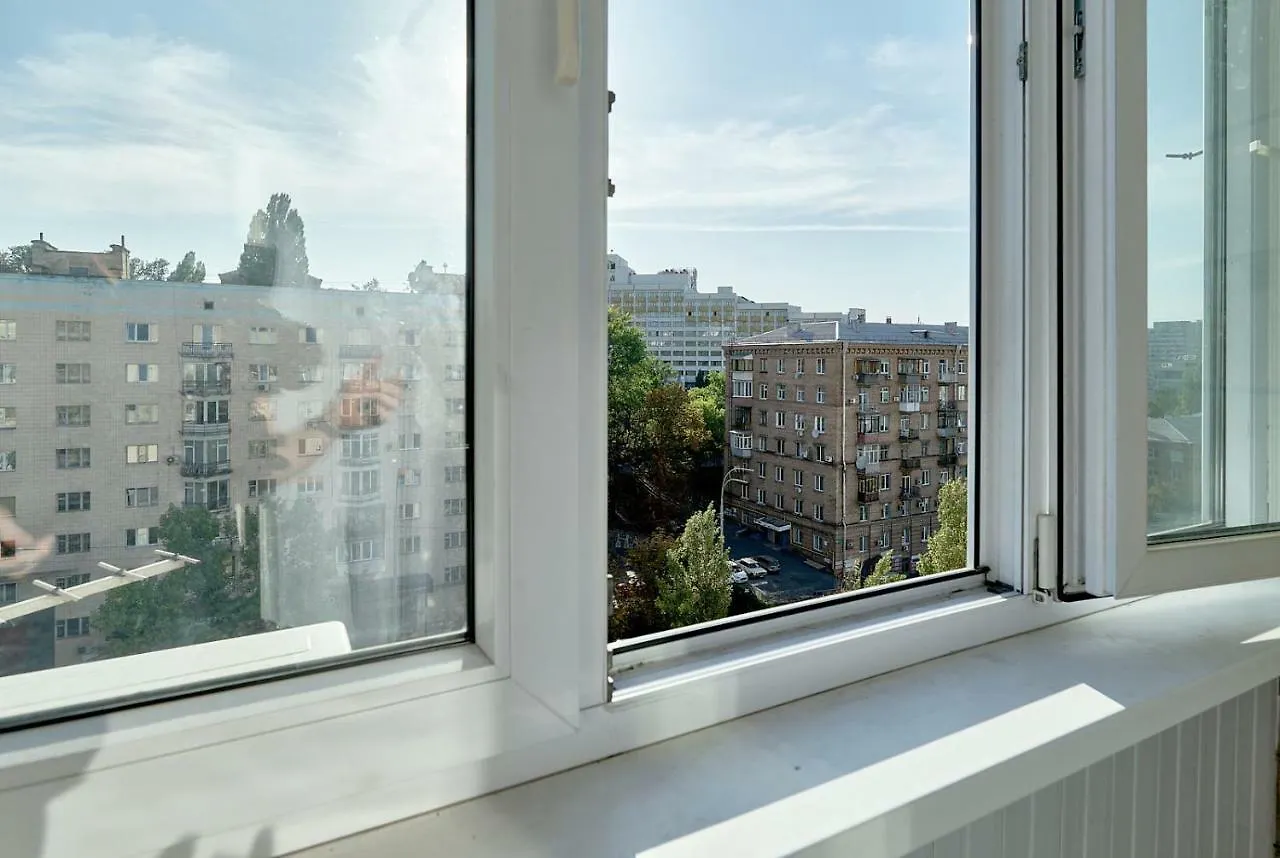 Modern Trio: Central Metro Apartments Kyiv